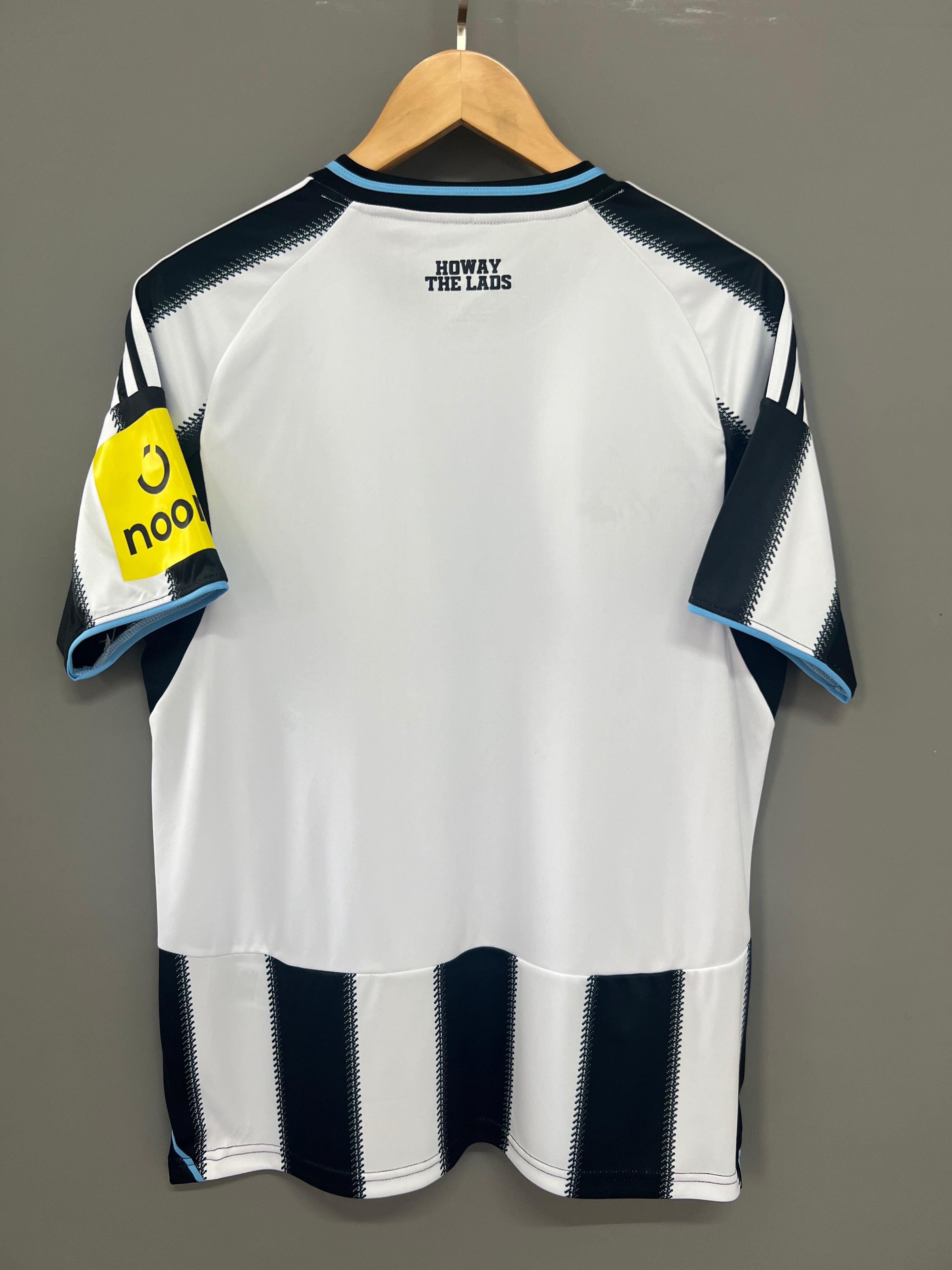 New Castle United Home Jersey 25-26