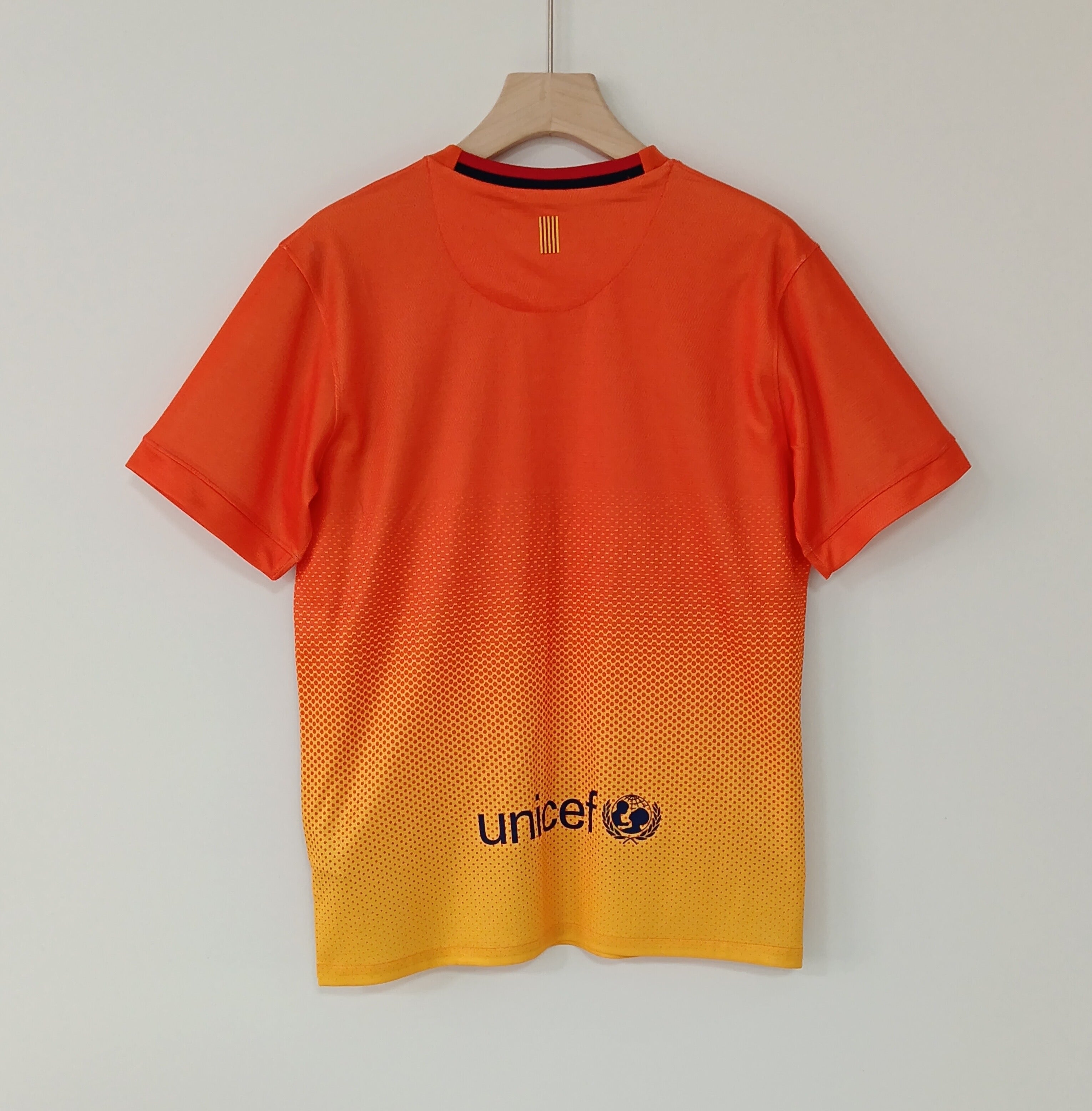 Barcelona Retro Jersey 2012