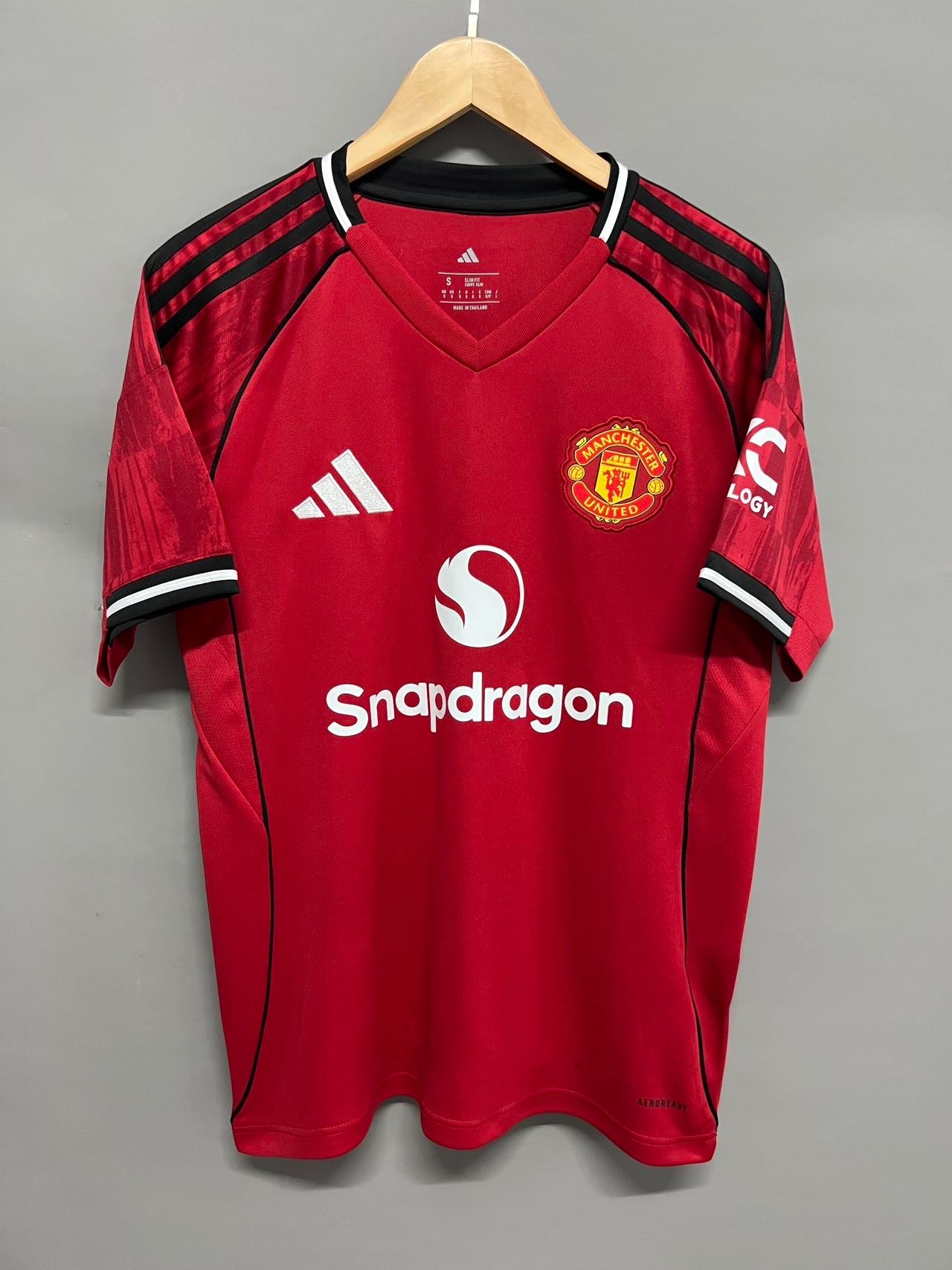 Manchester United Home Jersey 25-26