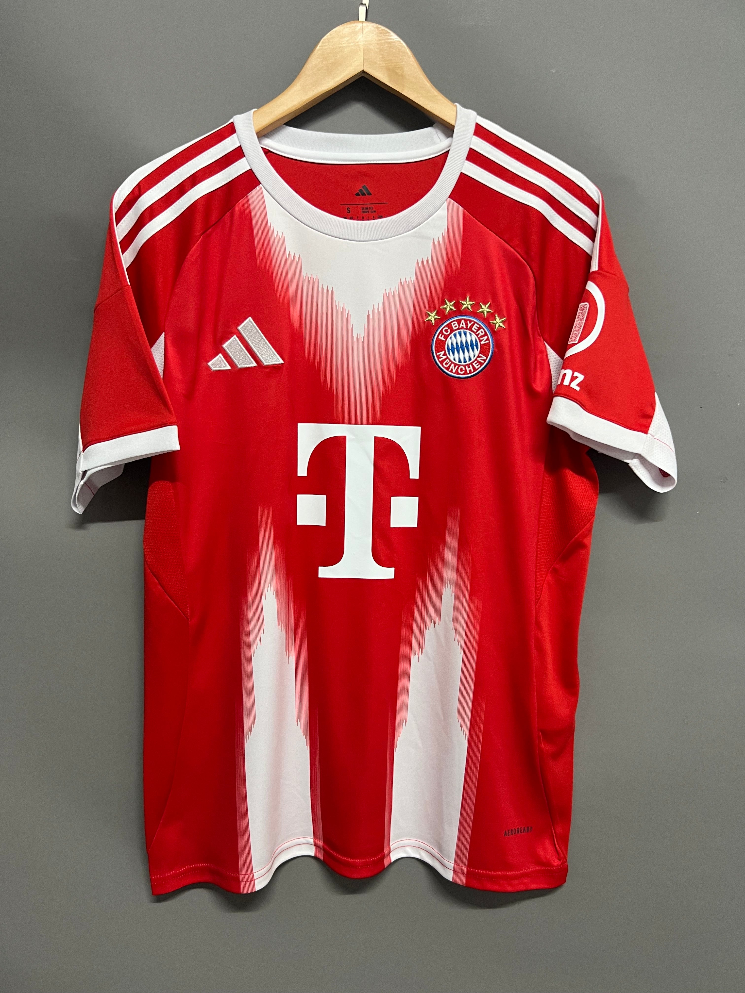 Bayern Munich Home Jersey 25-26