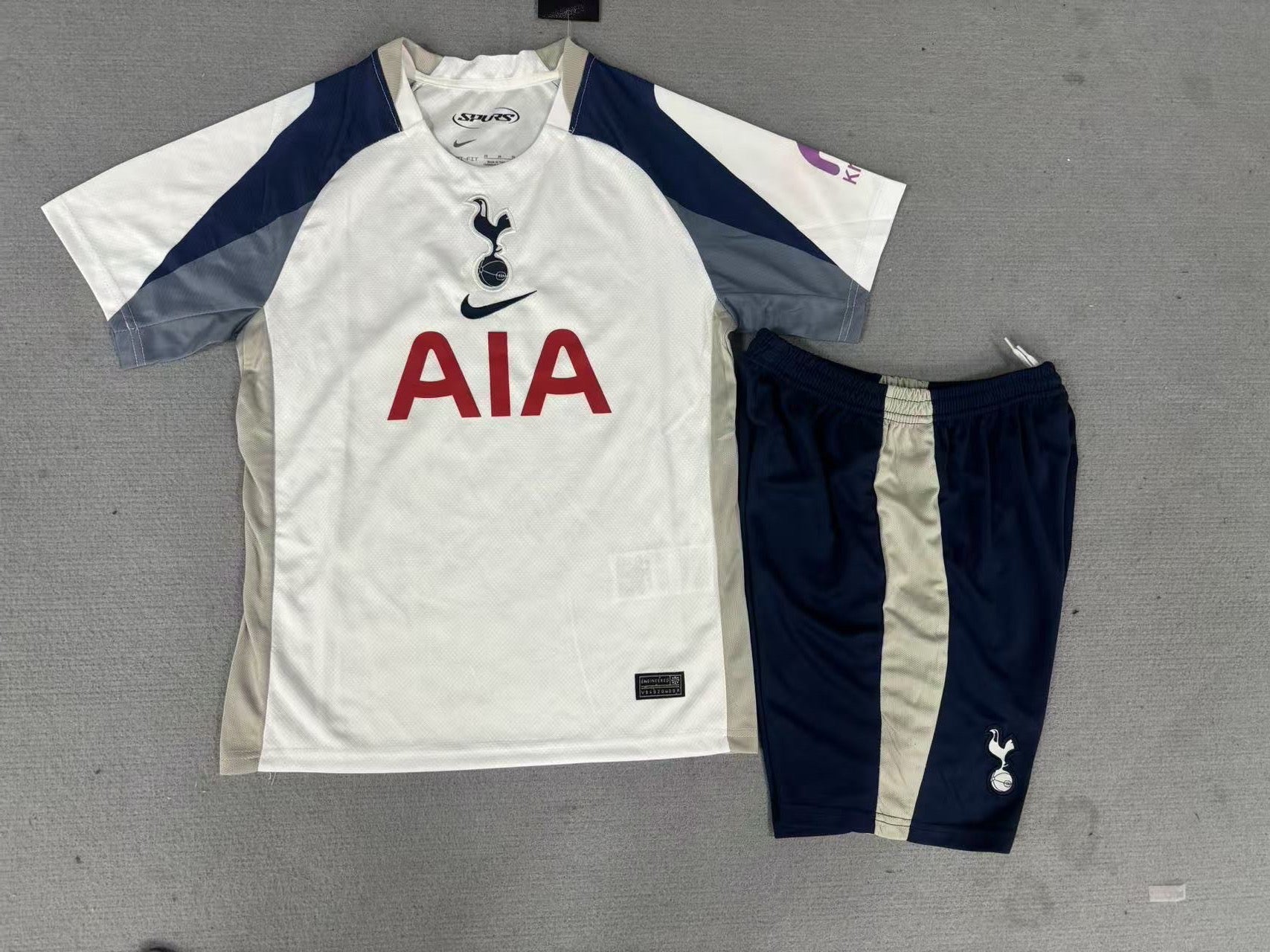 Tottenham Home Jersey 25-26